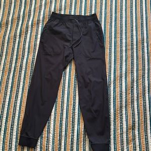 Lululemon ABC Jogger (shorter length)